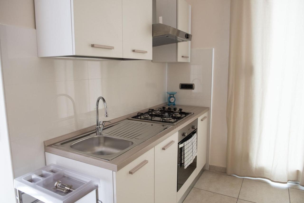 Central Apartment - Residenza Battistessa Касерта Екстериор снимка