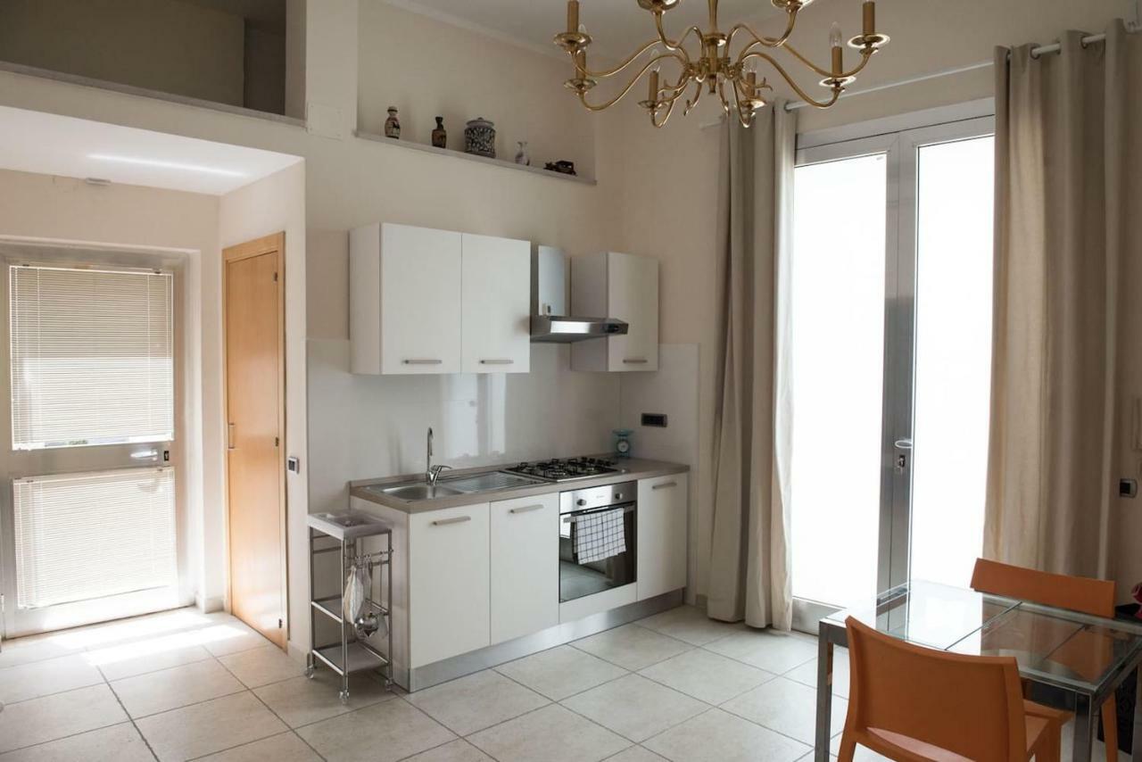 Central Apartment - Residenza Battistessa Касерта Екстериор снимка